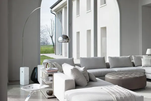 Arco LED Golvlampa