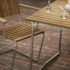Grythyttan Bovik Bord 150 Svart Stativ