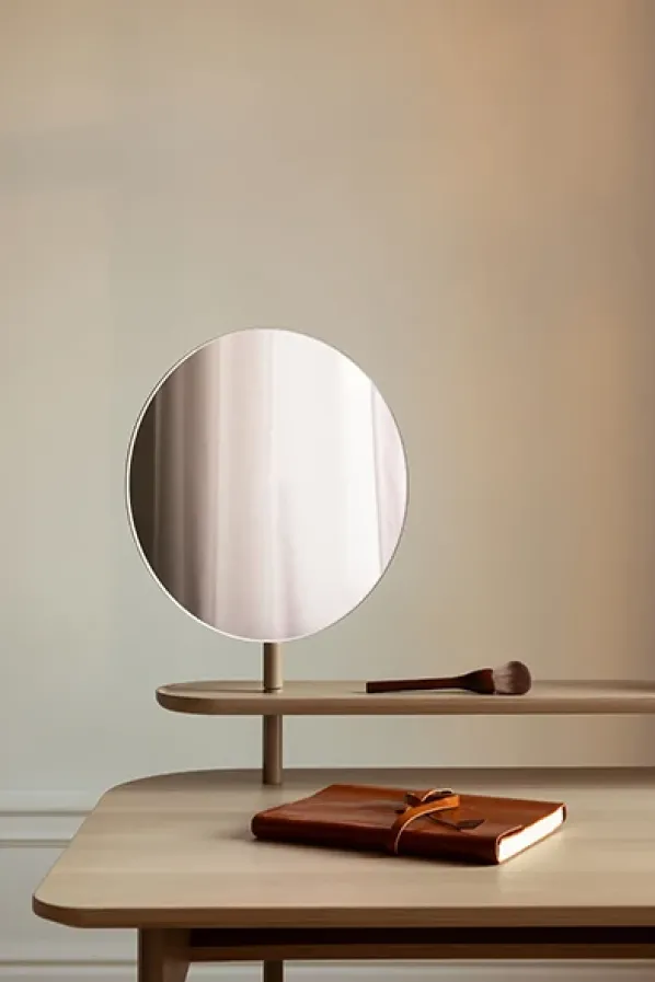 Luna Skrivbord Med Låda