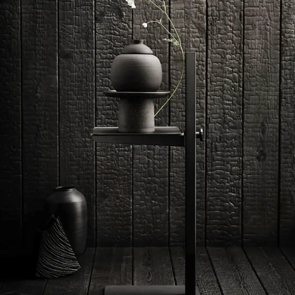 Museum Sidetable