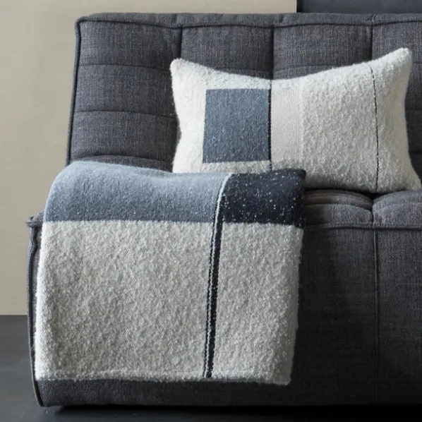 N701 2-sits Soffa
