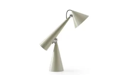 Pose Task Light Bordslampa