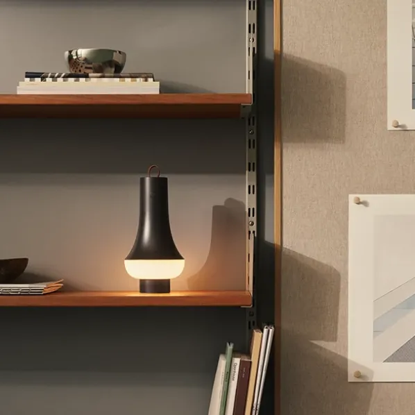 Tomoshi Portabel Lampa