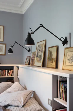222 Vägglampa