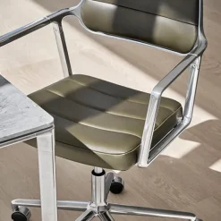 Vipp 453 + Swivel Skrivbordsstol